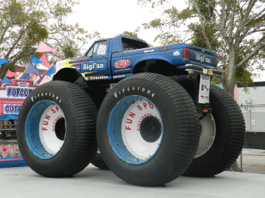Big 'Un Monster Truck at Fun Spot Orlando
