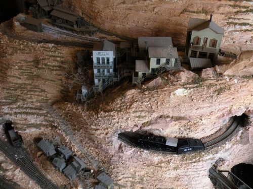 Scale model of train line at mine in Central Florida Railroad Museum